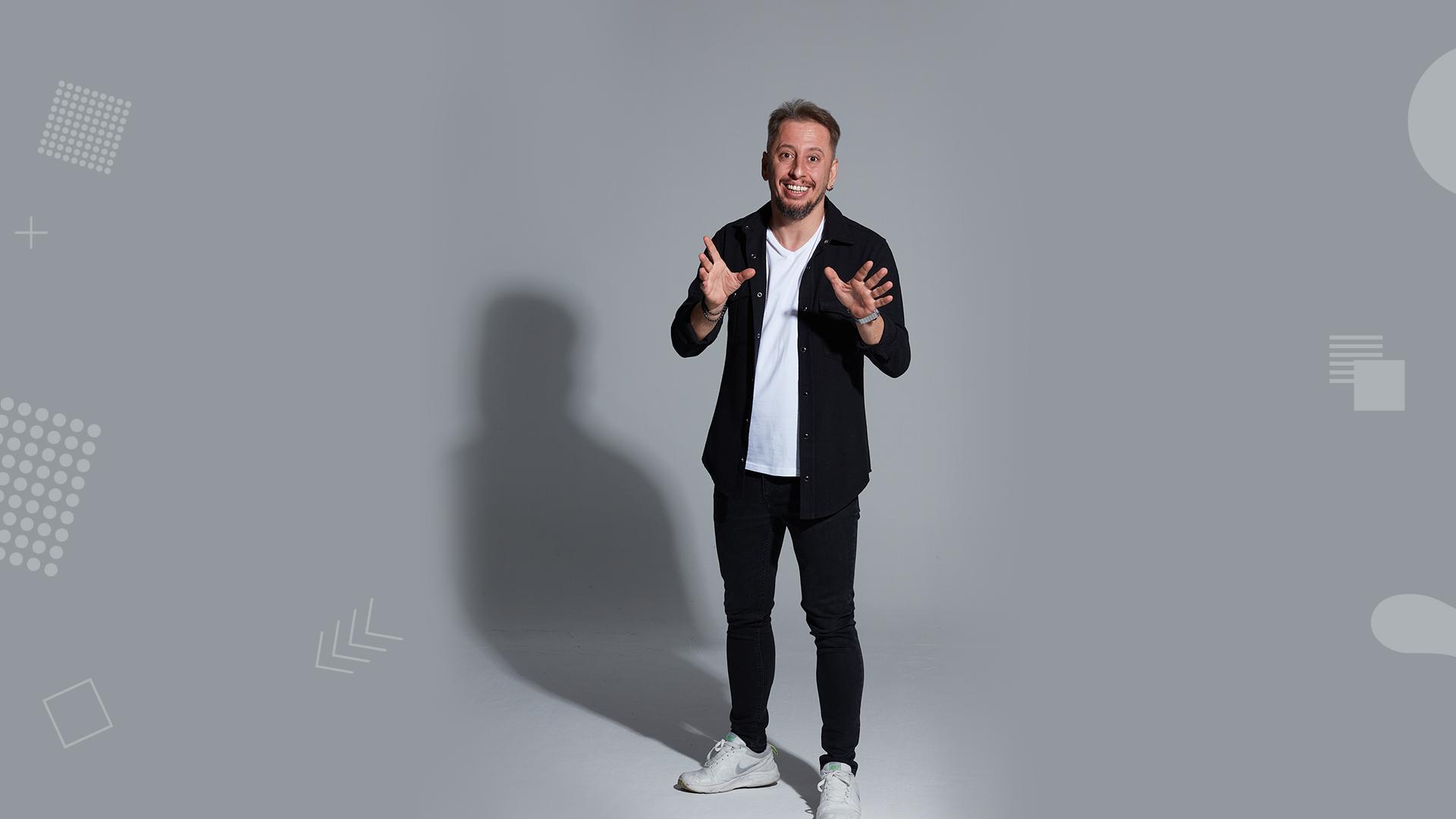 Cem İşçiler - Stand Up 